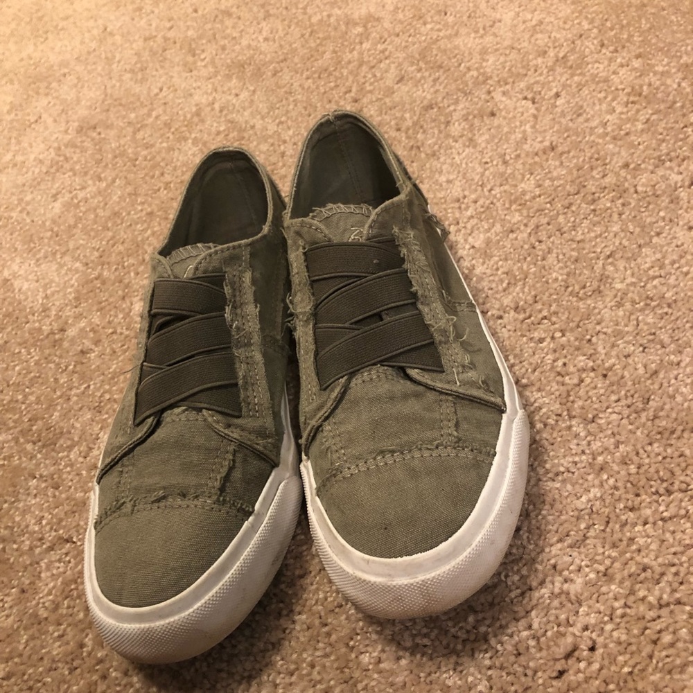 Blowfish Distressed Sneakers